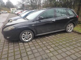 Fiat croma 1,9 JTD 88kw rok 2009 najeto 250 000