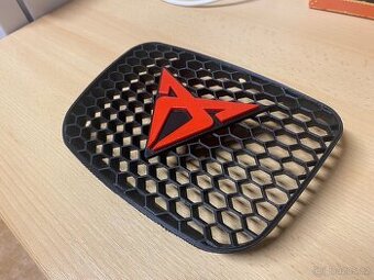 Strední mřížka do masky Seat Leon Topsport