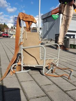 Retro nosítko operace Ydykseb