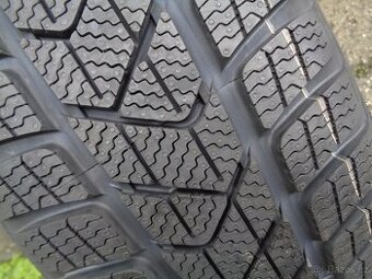 nové 205 60 16 Pirelli 205/60/16 zimní