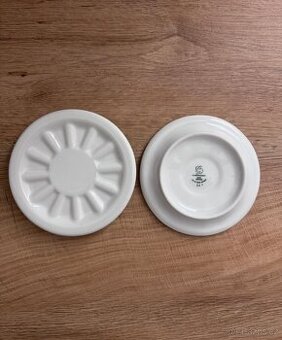 Bílé porcelánové podtácky Benedikt
