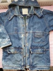 Riflová bunda s kapucí