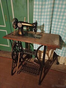 Šicí stroj SINGER - 1