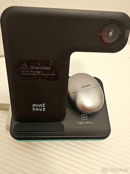 Bezdrátová nabíječka 3v1 | Pro telefony, hodinky a sluchátka