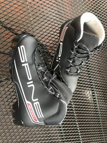 Prodám běžkařské boty Spine smart - jako nové. vel 35