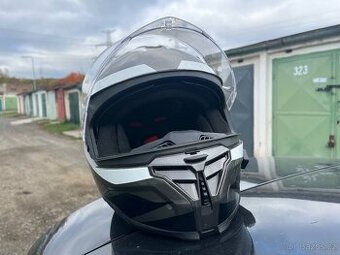 Helma/prilba  Vito / velikost M