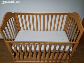 Dětská postýlka, značky Drewex se šuplíkem