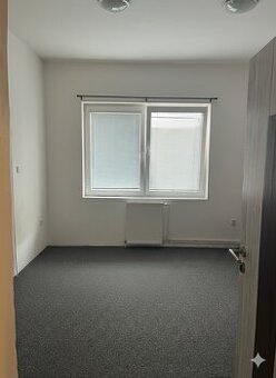 Kanceláře Olomouc 15tis - 1