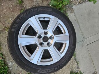 ALU kola originál disky Audi A4+ zánovní pneu.