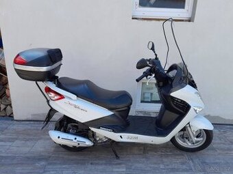 SYM Joyride 125/200i evo 2010, rozprodám po dílech