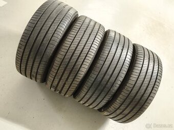 235/50/19 Michelin Primacy 4, DOT 2024. Najeto cca 6000km.