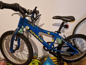 Detske kolo Apache Beetle