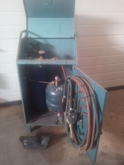Prodám malou autogenní soupravu,kyslík propanbutan.