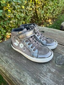 Dívčí kožené boty Geox vel. 27