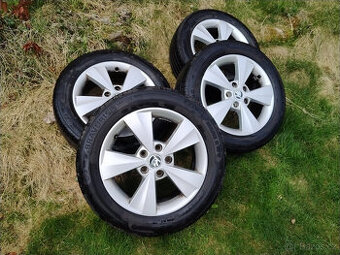 Alu disky Škoda R16 včetně letních pneumatik