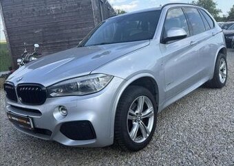 BMW X5 3,0 xDrive30d M-PAKET 7MÍST TZ nafta automat 190 kw