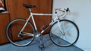 Silniční kolo RETA- R1,Feeling
