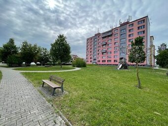 PRODEJ BYTU 3+1 UHERSKÝ BROD, SÍDLIŠTĚ OLŠAVA