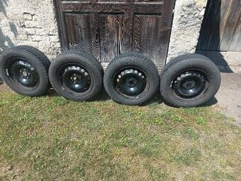 BARUM POLARIS 3 195/65 R15 disky 6,0J x 15" ET 43 5x112mm