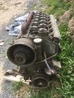 Motor P V3S