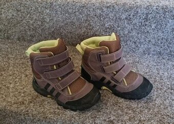 Dětské jarní boty zn. Adidas 27