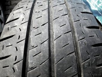 Sada letních zátěž. pneu 215/70 R15C Michelin