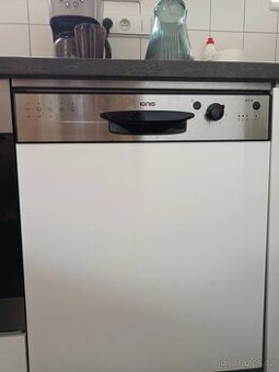 Vestavná myčka IGNIS (60cm) k opravě