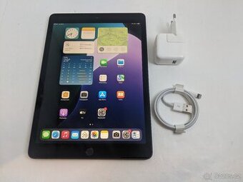 iPad 10.2 (2020) 32gb, WIFI. Baterie 81%. Záruka 6 měs