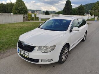 Škoda Superb 2.0 TSi - DSG - 147kW - serviska - kola