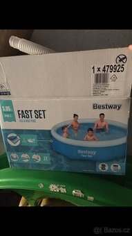 Prodám bazén Bestway vyborny stav - 1