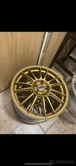 Závodní zlaté disky Fondmetal 9RR 18"