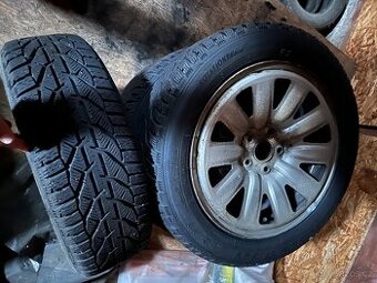 Zimní pneu 215/55 R17 + disky 5x112