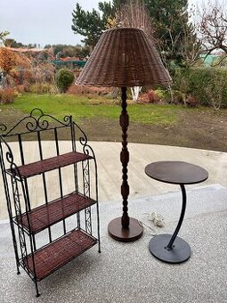 Prodám 2ks nábytku + lampu za 800,-Kč