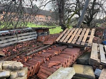 Střešní tašky bobrovky