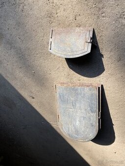 Prodám dvířka na udírnu