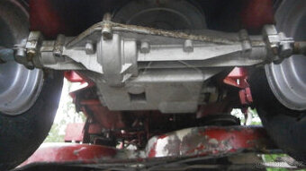 Zahradní traktor Muray -na díly