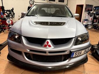 Mitsubishi Lancer Evolution MR FQ 320