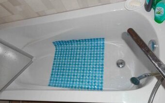 Vana akrylátová + click clack