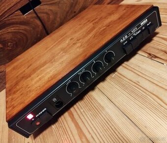 Stereo zesilovač TESLA AZS-101 - Made in Czechoslovakia 1980