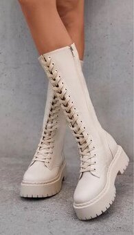 Béžové kozačky - 1