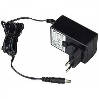 Síťový adapter Yamaha PA-150B