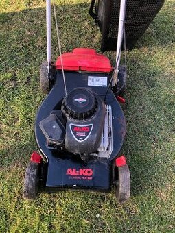 Benzinová sekačka ALKO s pojezdem