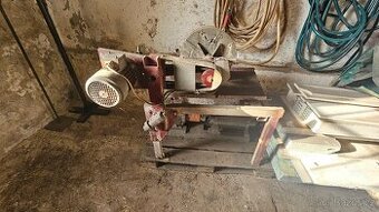 Prodám pilu na dlažbu