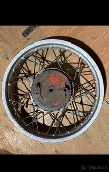 Soutěžní JAWA ENDURO / Jawa Tramvaj / Zadní kolo