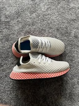 Adidas Deerupt Runner, velikost 39 1/3.....