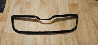 Maska černá lišta Superb 3 facelift Sportline