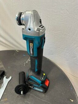 Aku úhlová bruska (1083)