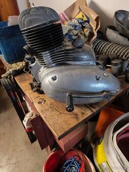 Motor Jawa 250/353 po go