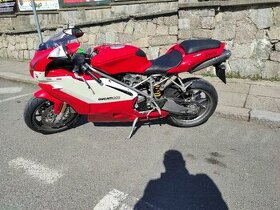 Ducati 999 - 1