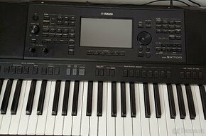 Yamaha Psr Sx 700